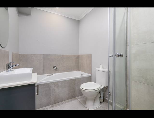 3 BEDROOM APARTMENT TO LET IN PARKLANDS
